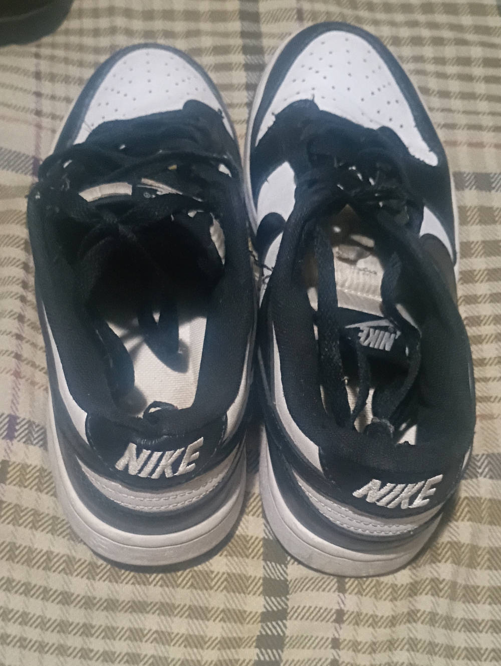 Nike Dunk Low "Panda" Sneakers